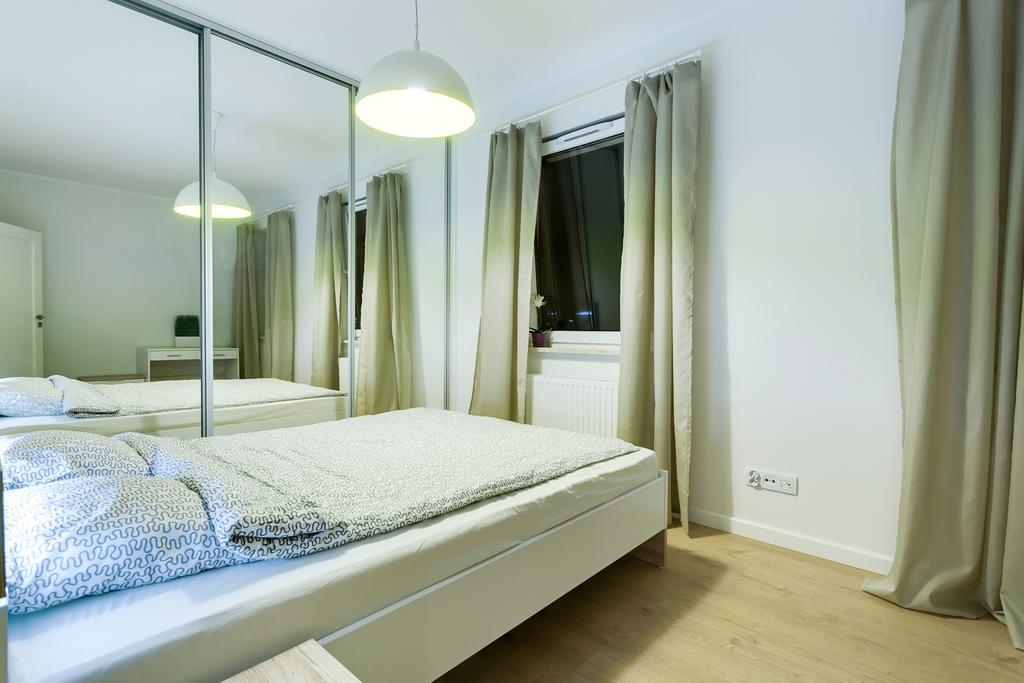 Apartament Penguin 2216 On Dmowskiego Street Wrocław